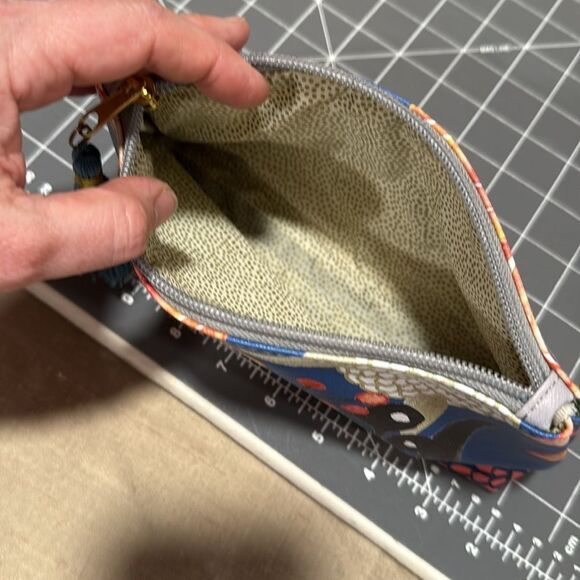 Demdaco Floral Botanical Blessed Pouch - Picture 2 of 3